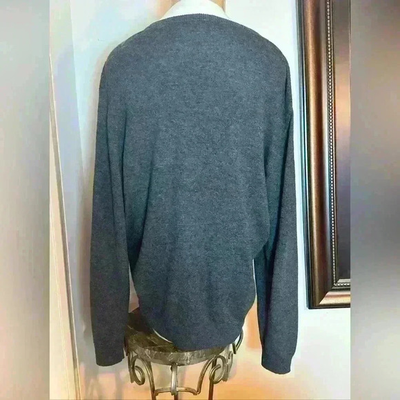 Jos. A. Bank Mens XL Lambs Wool Blend Long Sleeve Plaid Sweater V-nec - Picture 2 of 4